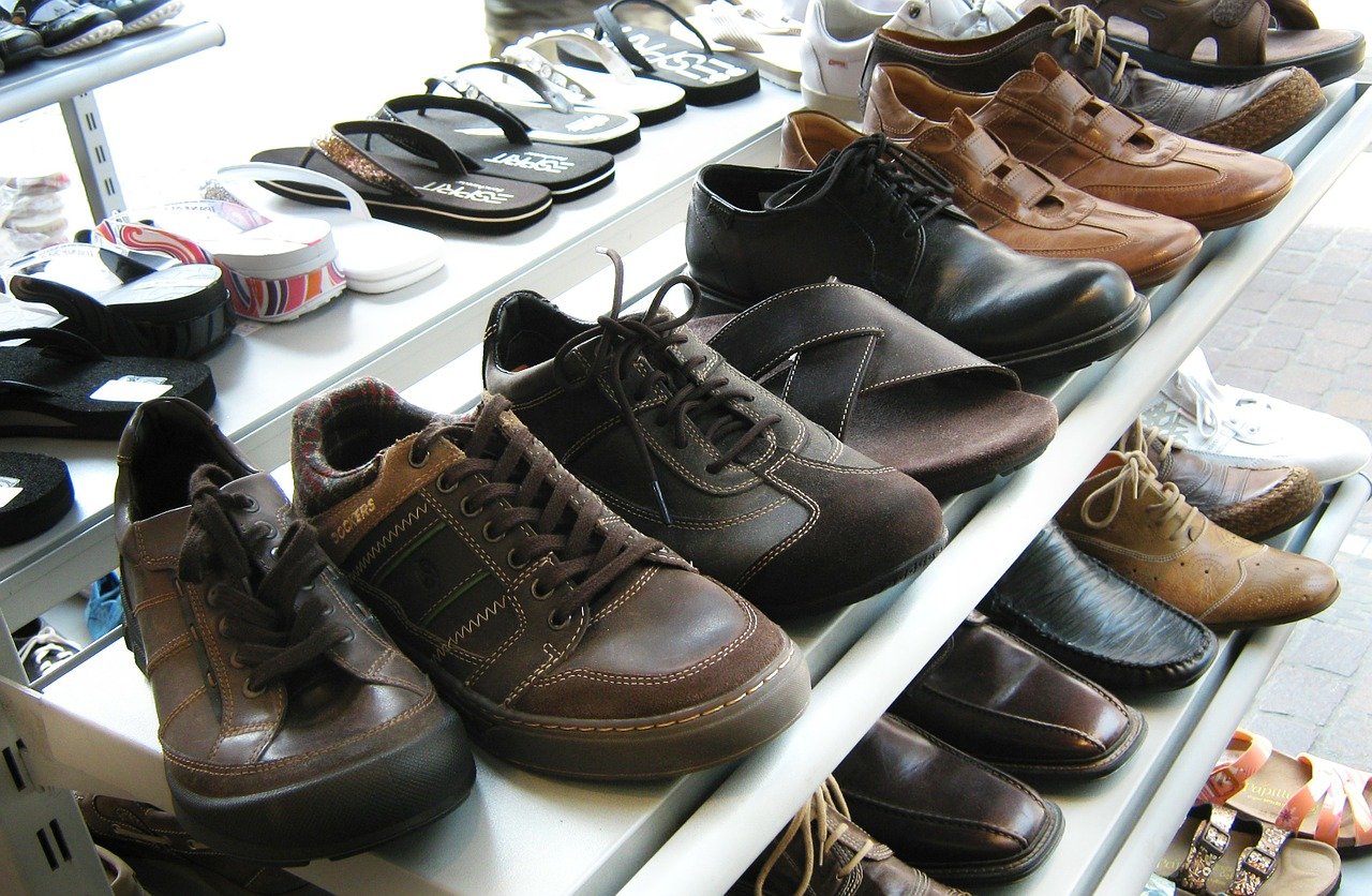 נעליים אורטופדיות לגברים